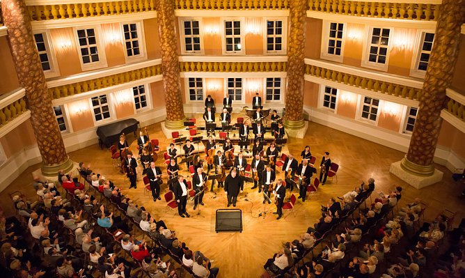 Konzert, Festschrift und Jubil&auml;ums-CD (Foto: Andras Dobi )