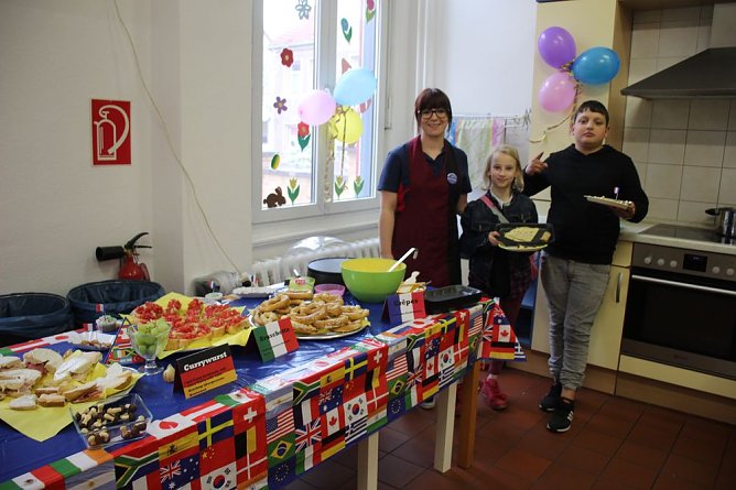 Interkultureller Familiennachmittag im JuST (Foto: Karl-Heinz Herrmann)