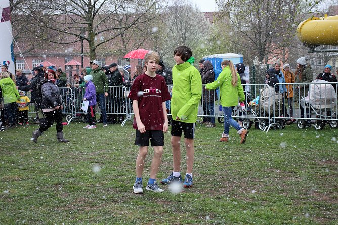 Baminis hart im Nehmen (Foto: Karl-Heinz Herrmann)