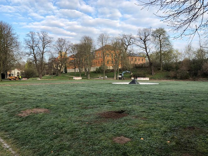 Arbeiten im Schlosspark (Foto: Manuel Mucha)