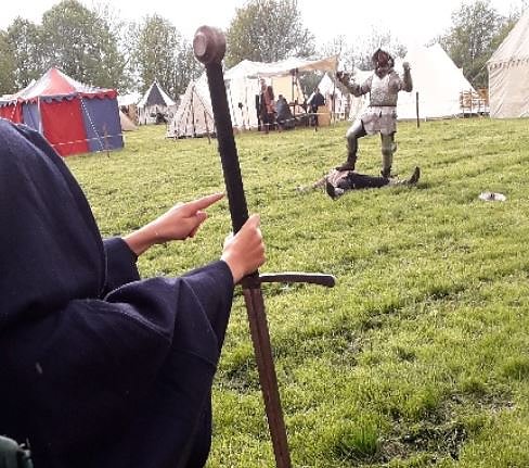 Kinder Kirche on Tour berichtet vom Bl&uuml;tenfest (Foto: Vanessa J&uuml;ngling)