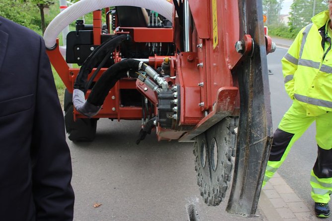 Offizieller Baustart zum gef&ouml;rderten Breitbandausbau (Foto: Karl-Heinz Herrmann)