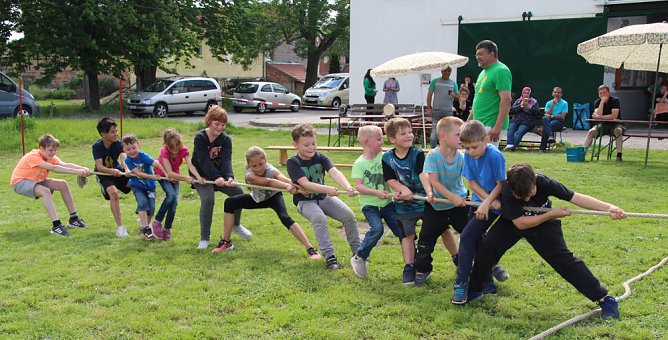 Fr&ouml;hliches Kindersportfest beim AC Germania Artern (Foto: Manja Braunsdorf)
