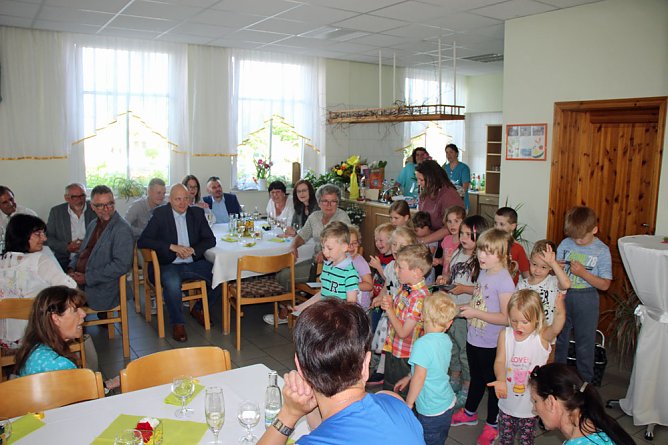 In den verdienten Ruhestand verabschiedet (Foto: Karl-Heinz Herrmann)