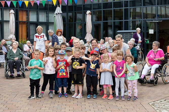 Begegnung und Lebensfreude pur � (Foto: Wohnstift Donndorf)