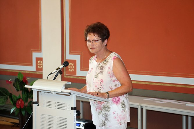 Feierliche Zeugnisausgabe im SBZ (Foto: Karl-Heinz Herrmann)