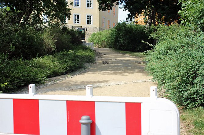 Weg wird repariert (Foto: Karl-Heinz Herrmann)