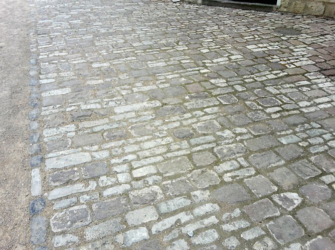 Weg wird repariert (Foto: Karl-Heinz Herrmann)