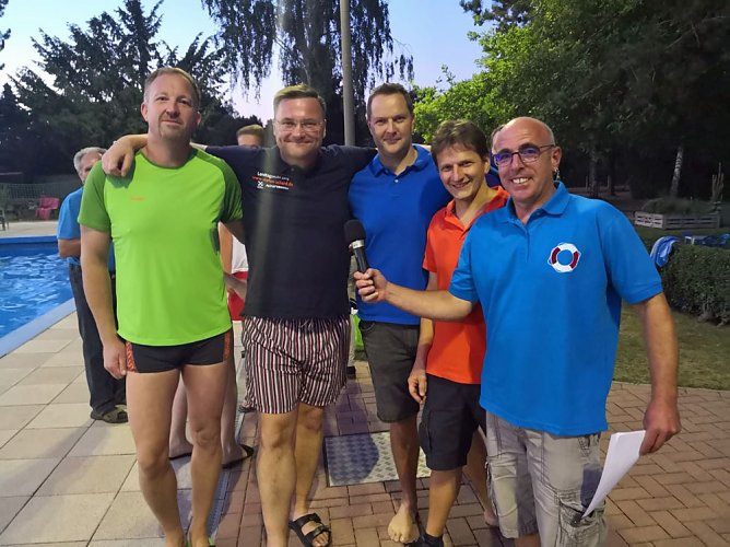 Benefizschwimmen im Greussener Freibad (Foto: privat)