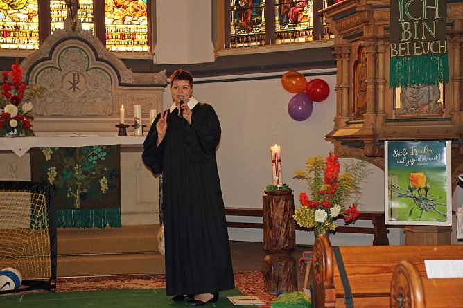 Der besondere Gottesdienst (Foto: Karl-Heinz Herrmann)