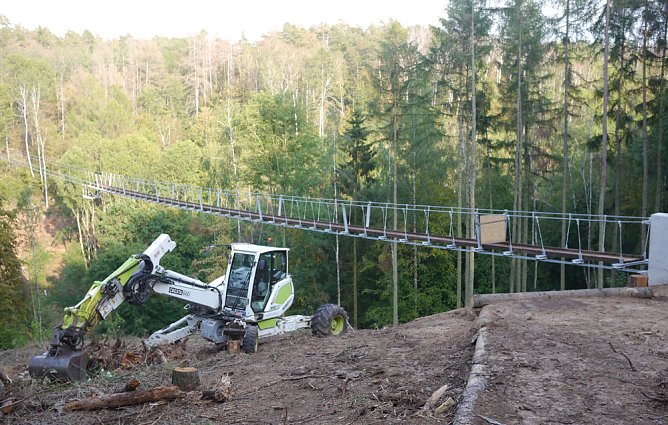 Wanderung informierte &uuml;ber die neuesten Entwicklungen (Foto: Robin Kendon / IPU)