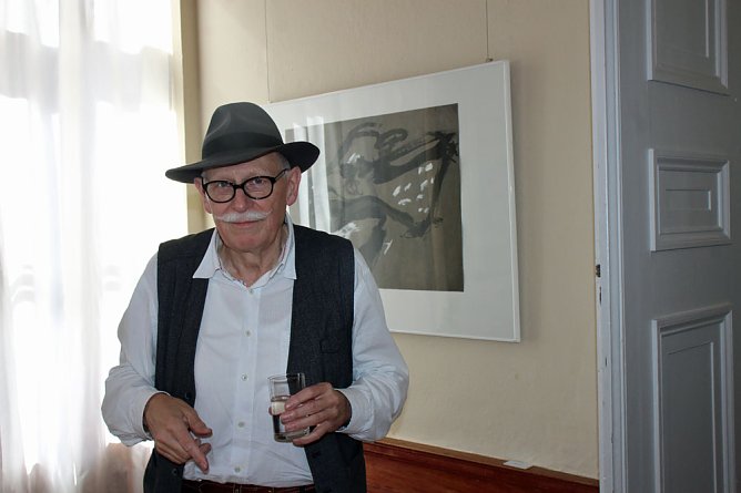 Bemerkenswerte Ausstellung er&ouml;ffnet (Foto: Karl-Heinz Herrmann)