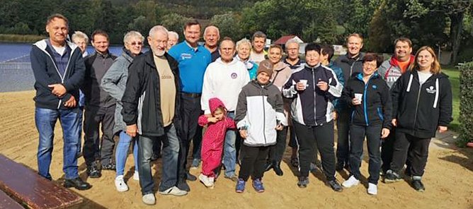 Letztes Abbaden am Bebraer Teich (Foto: privat) Letztes Abbaden am Bebraer Teich (Foto: privat)