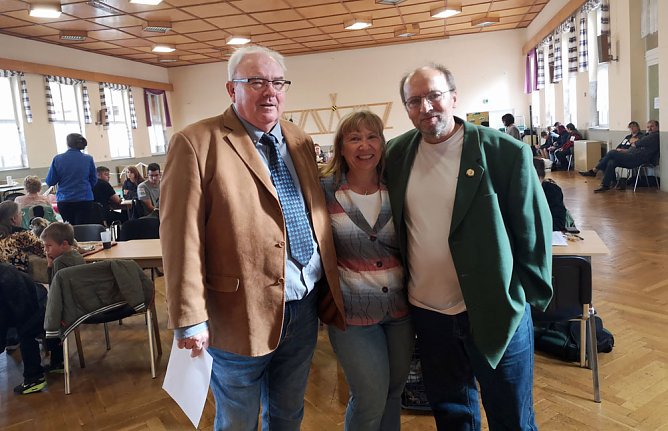 &Uuml;ber 90 Hunde bewarben sich auf Ausstellung in Trebra um Pokale (Foto: Ingo Linsel)