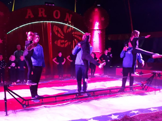 Projektzirkus Aron (Foto: GS Östertal) Projektzirkus Aron (Foto: GS Östertal)