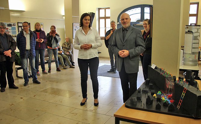 Ausstellung zu 30. J&auml;hrung des Mauerfalls (Foto: Karl-Heinz Herrmann)