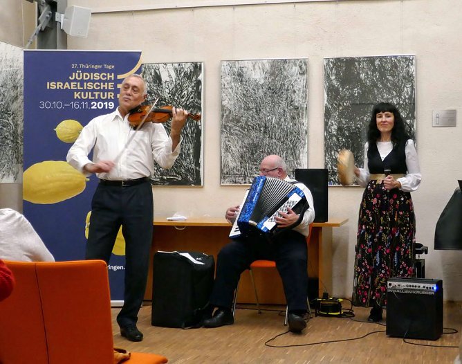 Stimmungsvolles Klezmerkonzert in der Cruciskirche (Foto: Edith Baars) Stimmungsvolles Klezmerkonzert in der Cruciskirche (Foto: Edith Baars)