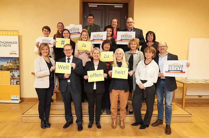 Eine Festveranstaltung zur Silberhochzeit (Foto: Tino Sieland) Eine Festveranstaltung zur Silberhochzeit (Foto: Tino Sieland)