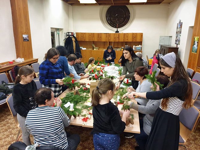 Einstimmen auf den 1. Advent. (Foto: Gruppe Kontakt)