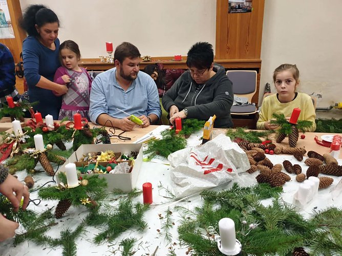 Einstimmen auf den 1. Advent. (Foto: Gruppe Kontakt)