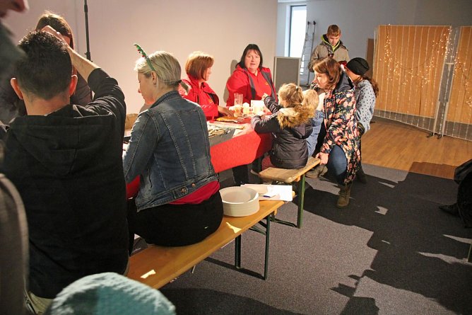Gelungener Start in den Advent (Foto: Karl-Heinz Herrmann)