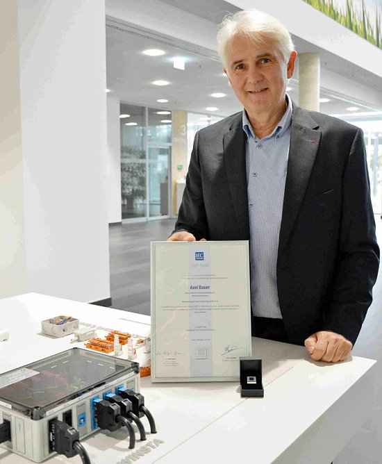 Normungsarbeit auf ausgezeichnetem Niveau: (Foto: WAGO)