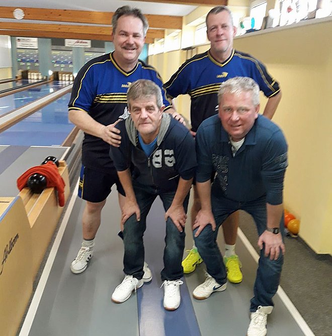 Vereinsmannschaftsmeisterschaft 2019/20 – 1. Runde (Foto: Knut Herzau) Vereinsmannschaftsmeisterschaft 2019/20 – 1. Runde (Foto: Knut Herzau)