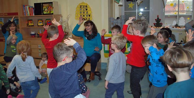 Bitte ein Taschentuch! (Foto: Kindervilla) Bitte ein Taschentuch! (Foto: Kindervilla)