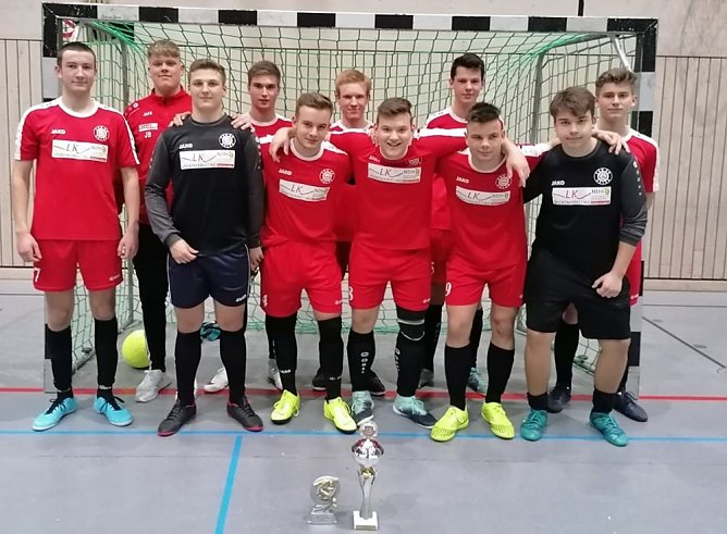 Endstand Kreismeisterschaft im Hallenfußball der Junioren (1) (Foto: NTKFA) Endstand Kreismeisterschaft im Hallenfußball der Junioren (1) (Foto: NTKFA)
