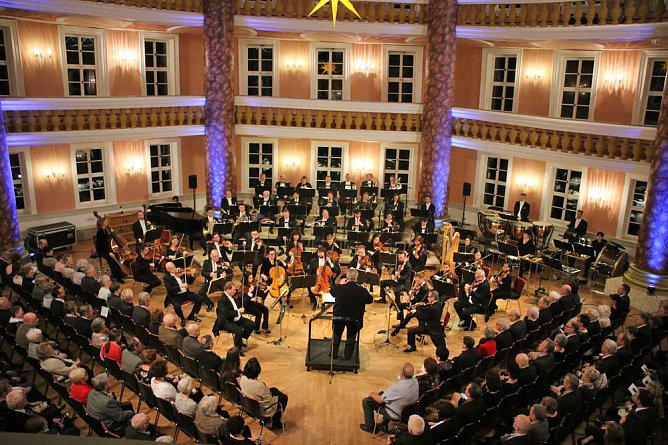 Beschwingt ins neue Jahr (Foto: Karl-Heinz Herrmann)