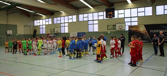 Ein Cup blieb in Sondershausen (Foto: Karl-Heinz Herrmann) Ein Cup blieb in Sondershausen (Foto: Karl-Heinz Herrmann)