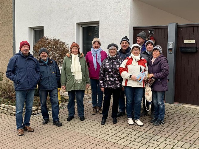 F&uuml;nf Jahre gemeinsames Wandern- Lauf- u. Wandergruppe Etzleben (Foto: R. Mendler)