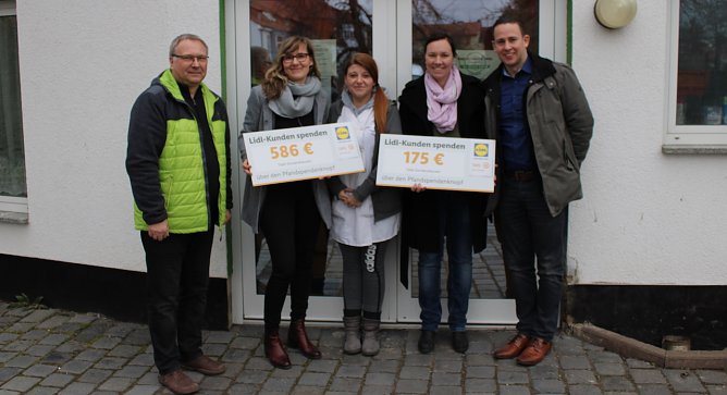 Förderscheck (Foto: J.Rauschenbach) Förderscheck (Foto: J.Rauschenbach)