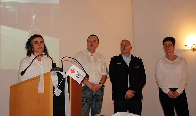 Pr&uuml;fung als Sanit&auml;ter bestanden (Foto: Karl-Heinz Herrmann)