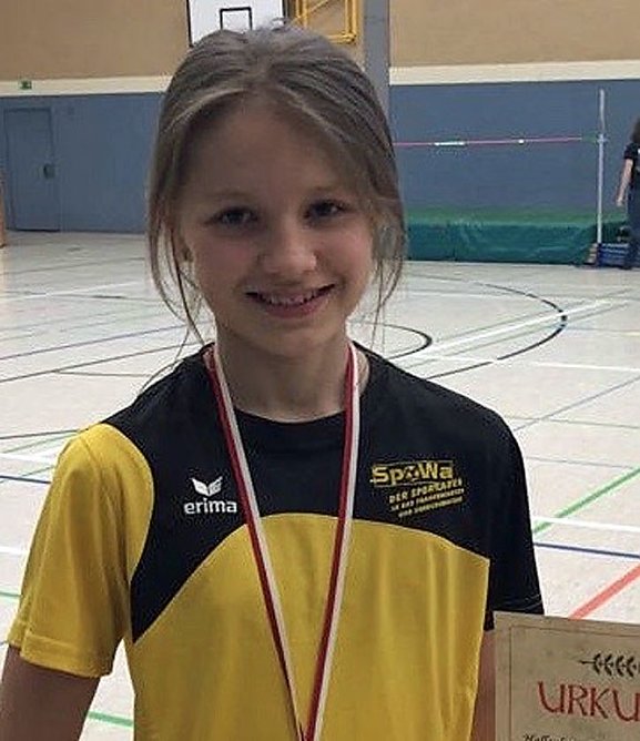 Sportlerwahl 2019 - Die Nachwuchssportlerinnen stellen sich vor (Foto: Kreissportbund) Sportlerwahl 2019 - Die Nachwuchssportlerinnen stellen sich vor (Foto: Kreissportbund)