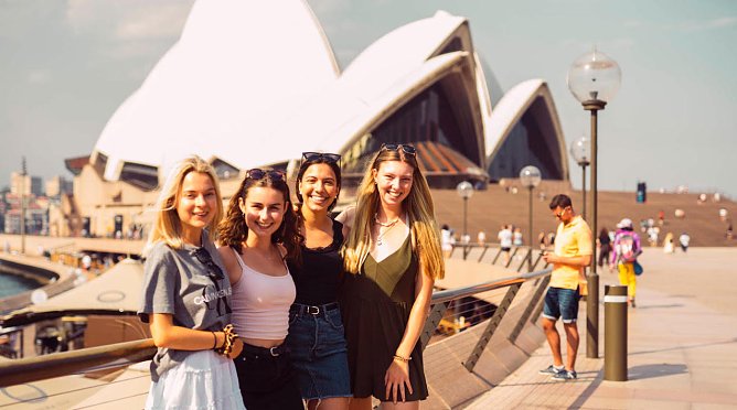 down under III (Foto: C.Gries) down under III (Foto: C.Gries)