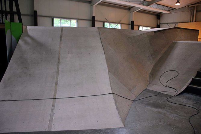 Skate Arena wird "aufgeh&uuml;bscht" (Foto: Karl-Heinz Herrmann)