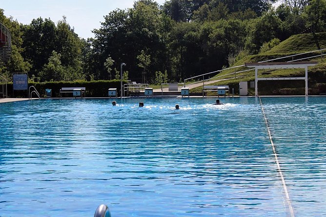 Zum Baden in Sondershausen (Foto: Karl-Heinz Herrmann)