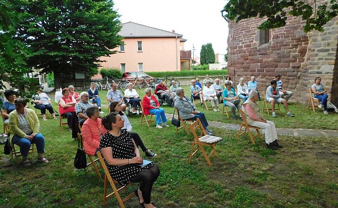 Johannistag � auf Sparflamme (Foto: Peter Zimmer)