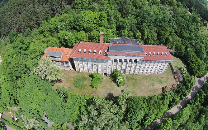 Das ehemalige Kindersanatorium Helmut Just (Foto: Stadt Bad Frankenhausen) Das ehemalige Kindersanatorium Helmut Just (Foto: Stadt Bad Frankenhausen)