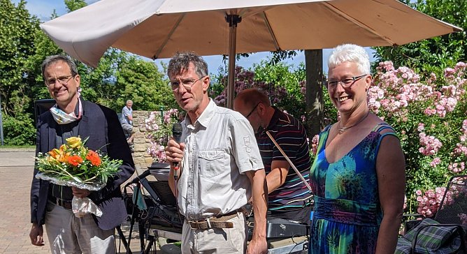 Leitungswechsel im Kloster Donndorf (Foto: Sandra Smailes) Leitungswechsel im Kloster Donndorf (Foto: Sandra Smailes)