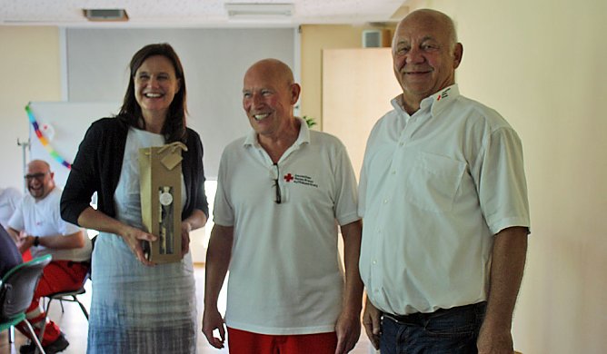 70 Jahre jung und weiter im DRK aktiv (Foto: Karl-Heinz Herrmann) 70 Jahre jung und weiter im DRK aktiv (Foto: Karl-Heinz Herrmann)