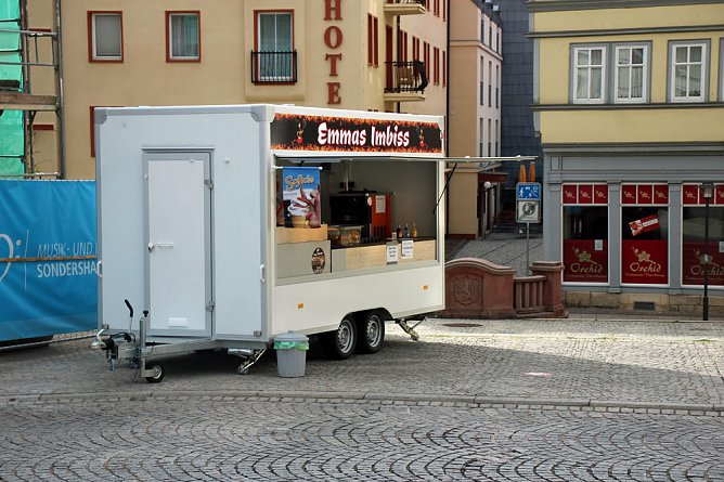 Erfolgreicher Antik-Tr&ouml;delmarkt in Sondershausen (Foto: Karl-Heinz Herrmann)