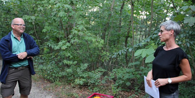Ausflug zur renovierten Schutzh&uuml;tte (Foto: Karl-Heinz Herrmann)