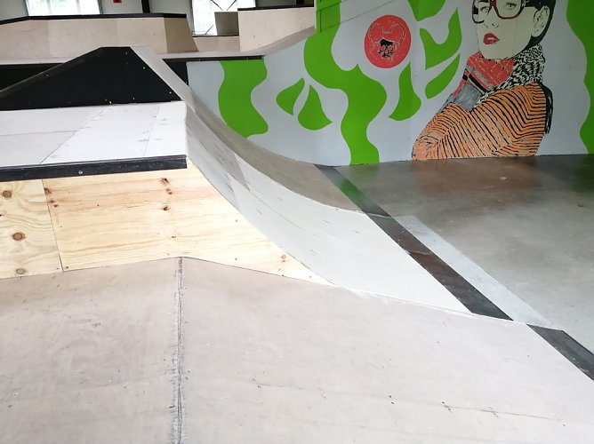 &Auml;nderungen an der Rampe (Foto: Team Skate Arena)