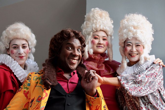 Ensemble der "Herrlichkeit der Liebe" (Foto: M.Kalus)