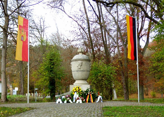Volkstrauertag in Bad Frankenhausen (Foto: Peter M&ouml;bius)