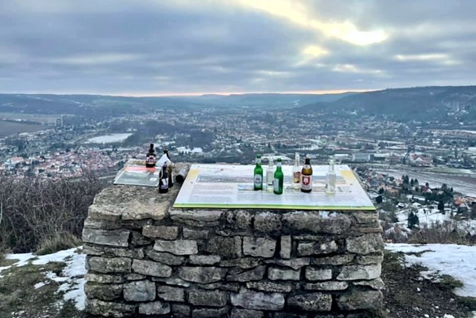 Müllablagerung auf dem Frauenberg über Sondershausen (Foto: privat) Müllablagerung auf dem Frauenberg über Sondershausen (Foto: privat)