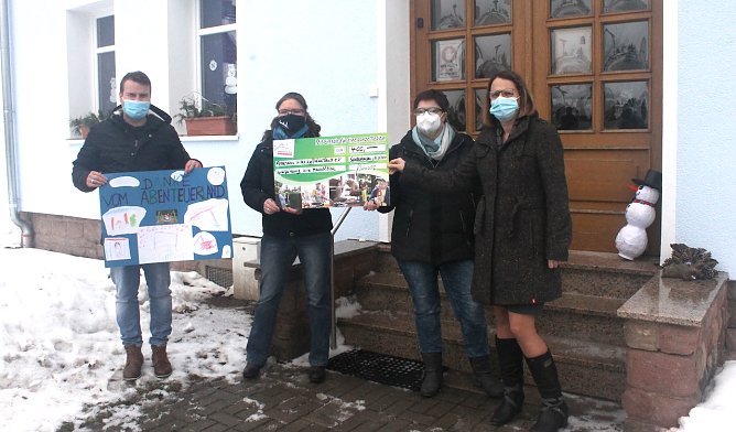 v.l.n.r. Maximilian N&ouml;ll, Jana Vogler, Wilma Appenrodt, Andrea L&ouml;ser (Foto: Stadtwerke Sondershausen)