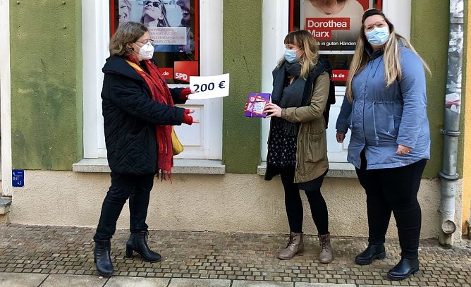 v.l. Frau Marx, Frau Steiner und Frau Striene  (Foto: SPD-Wahlkreisb&uuml;ro Dorothea Marx )
